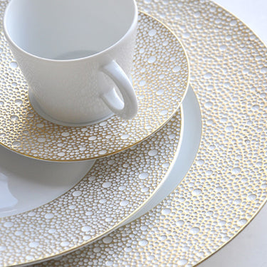Ecume Dinnerware, Mordore
