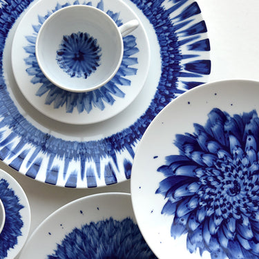 In Bloom Dinnerware