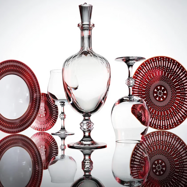 Arcadia Charger Plate, Red
