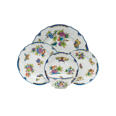 Queen Victoria Dinnerware, Blue