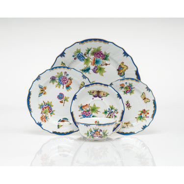 Queen Victoria Dinnerware, Blue