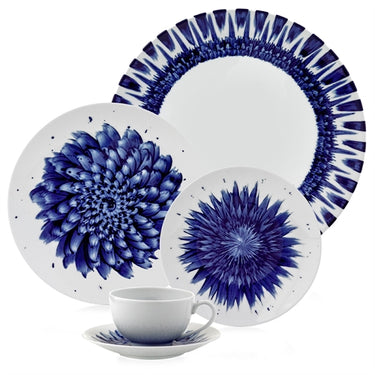 In Bloom Dinnerware