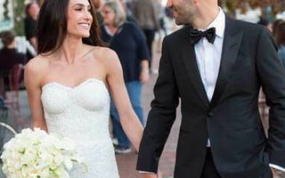 REAL REGISTRY: CARLY & JOSH