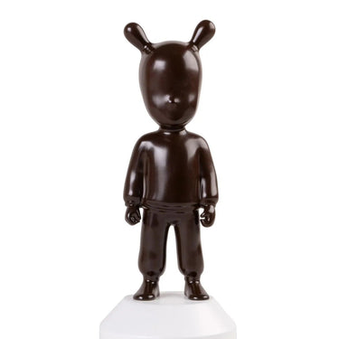 The Guest Sculpture, Chocolate