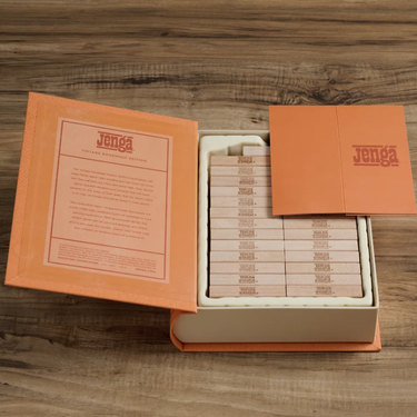 Jenga Vintage Bookshelf Edition