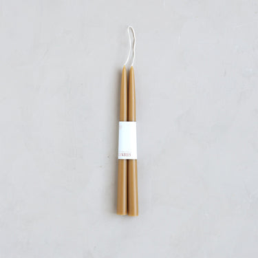 https://cdn.shopify.com/s/files/1/0562/0914/6006/products/12inchTaperCandles_Miel_Brown12.jpg?v=1741874804