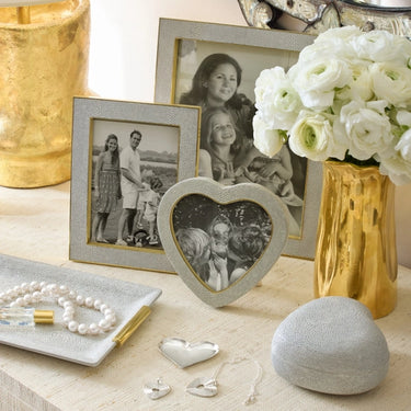 Classic Shagreen Frame, Dove