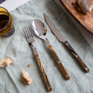 Bistrot Buffalo Five Piece Place Setting, Shiny Faux Buffalo