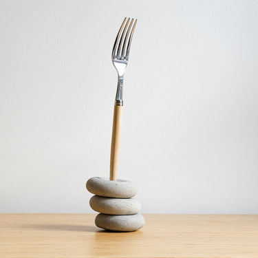 Jonc Five Piece Place Setting, Light Wood