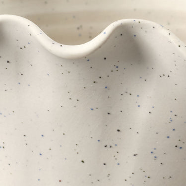 https://cdn.shopify.com/s/files/1/0309/4373/9949/files/7FLUTT-VEWH-4_WideMaterialsDetail.jpg?v=1775002182