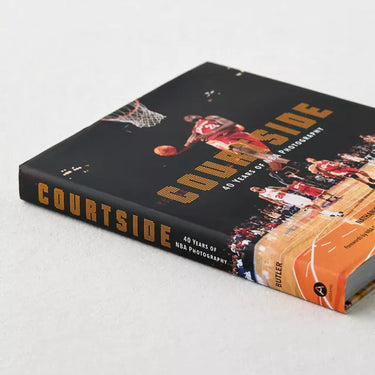 Courtside: 40 Years of NBA Photography