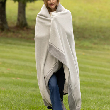 Skyline Cashmere Throw, Grey