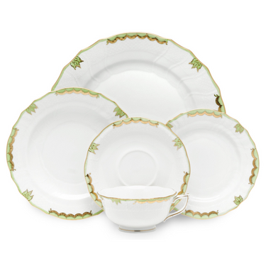 Princess Victoria Dinnerware, Green