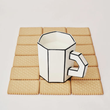 Carte Blanche Tea Cup