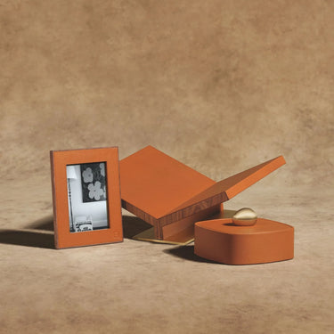 Collector Classic Bookstand, Camel