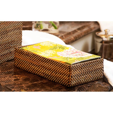 Guest Towel Tray