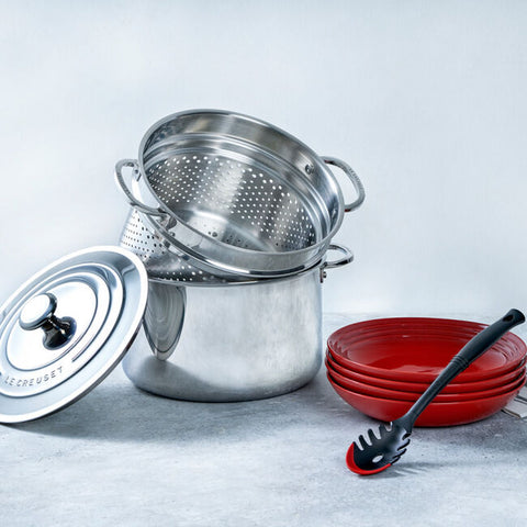 Signature Stainless Steel Stockpot with Colander Insert