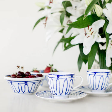 Kyma Dinnerware, Blue
