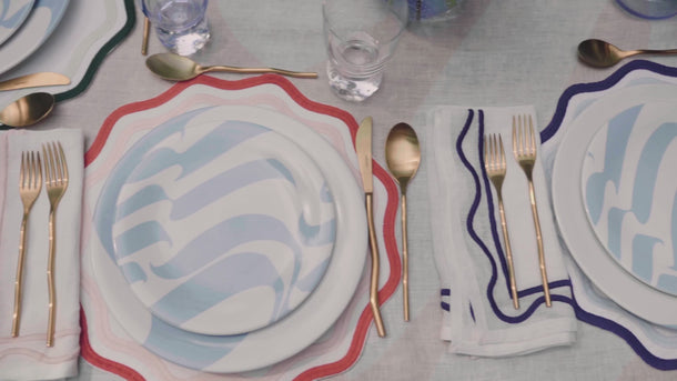 Colorblock Embroidered Linen Napkins in Pink (Set of 4)