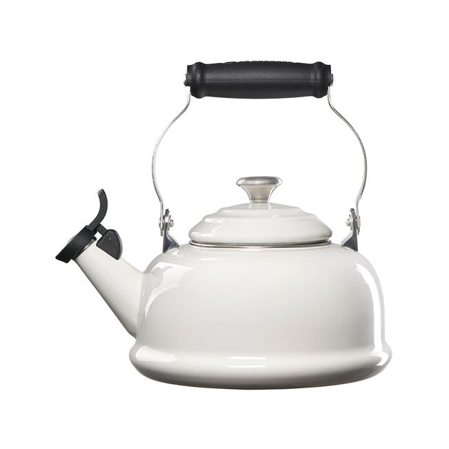 Le Creuset - Classic Whistling Kettle