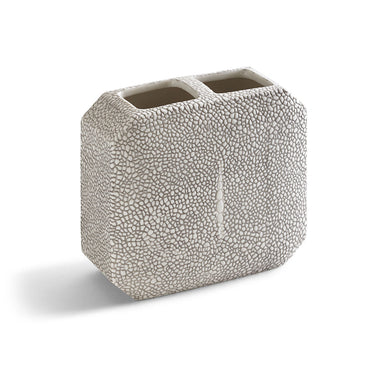 https://cdn.shopify.com/s/files/1/0002/9910/6314/products/shagreen-toothbrush-holder_840ef75f-624b-4456-8777-d7876cb56277.jpg?v=1601495805