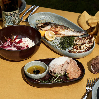 Terra Oval Platter, Wine