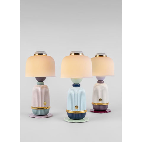 Kokeshi Lamp