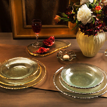 Edgey Dinnerware