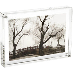 Lucite Magnetic Frame, 8 x 10