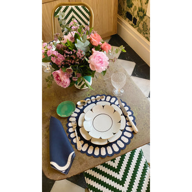 Drops Dinnerware